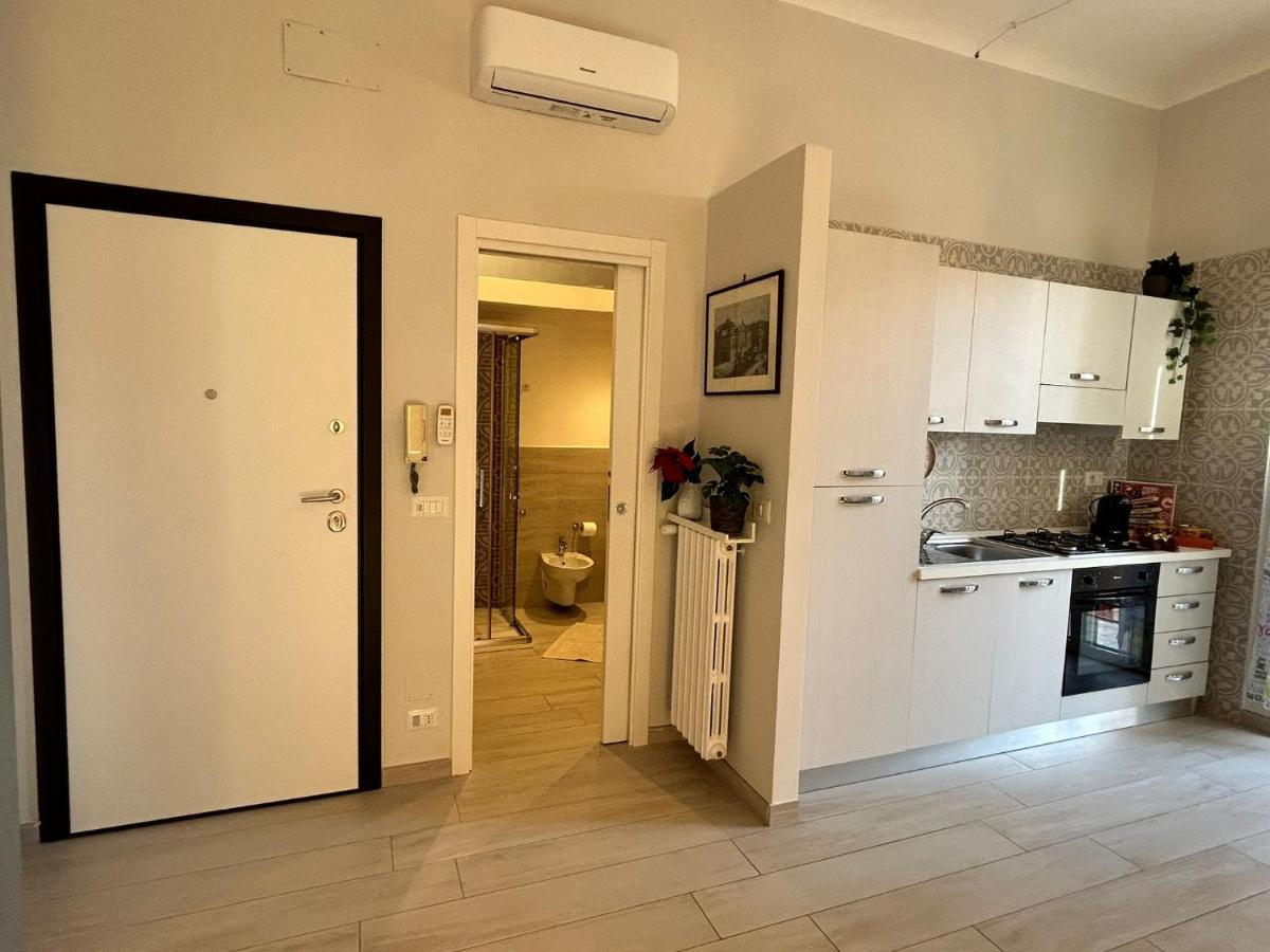 B8 Apartment Bari Eksteriør bilde