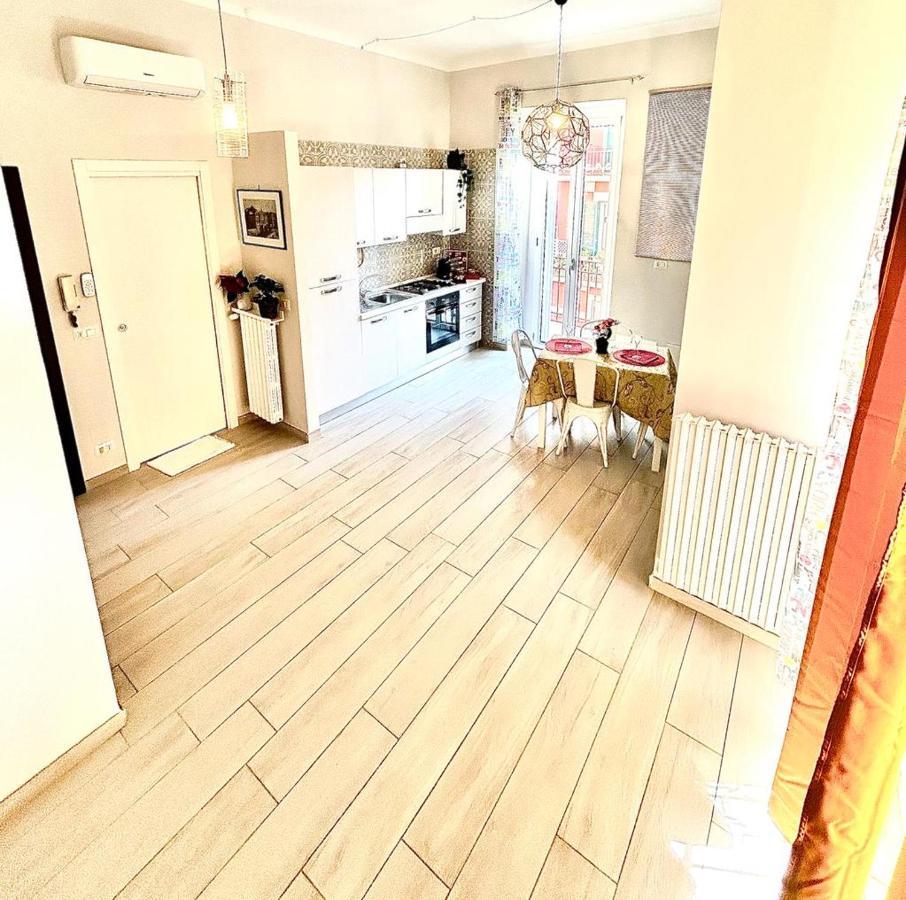 B8 Apartment Bari Eksteriør bilde